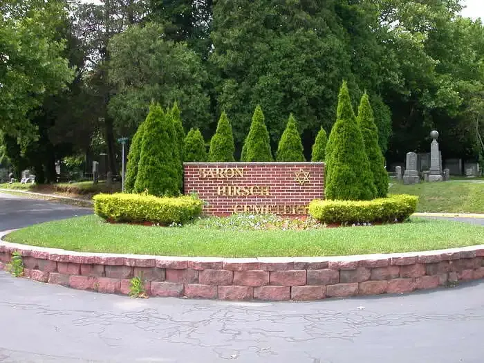 The grounds at Baron Hirsch Cemetery.