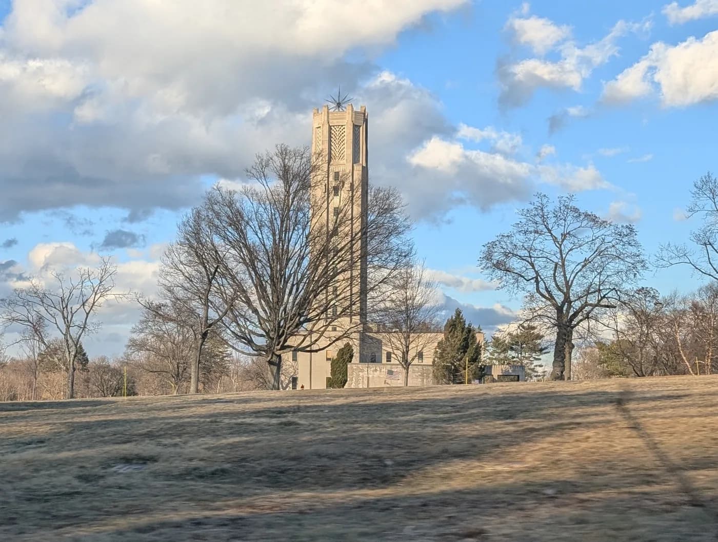 The memorial tower at George Washington Memorial Park, seen across the grounds.