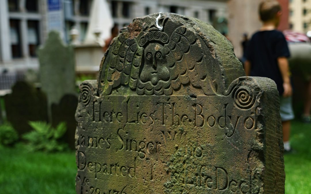 How to Preserve the Lettering on Old Memorials